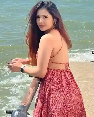 Call Girls in Alamnagar
